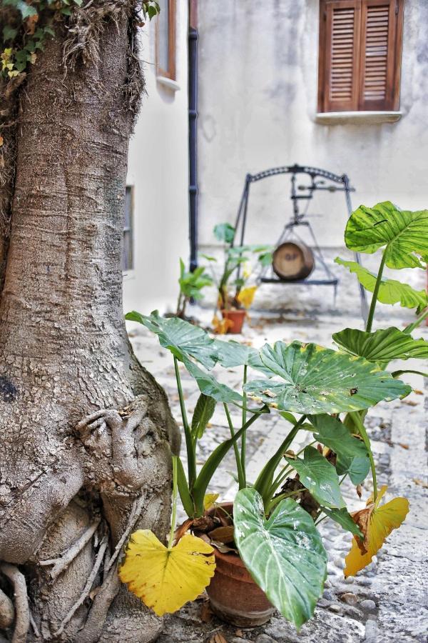 B&B Garibaldi Alcamo Exterior foto